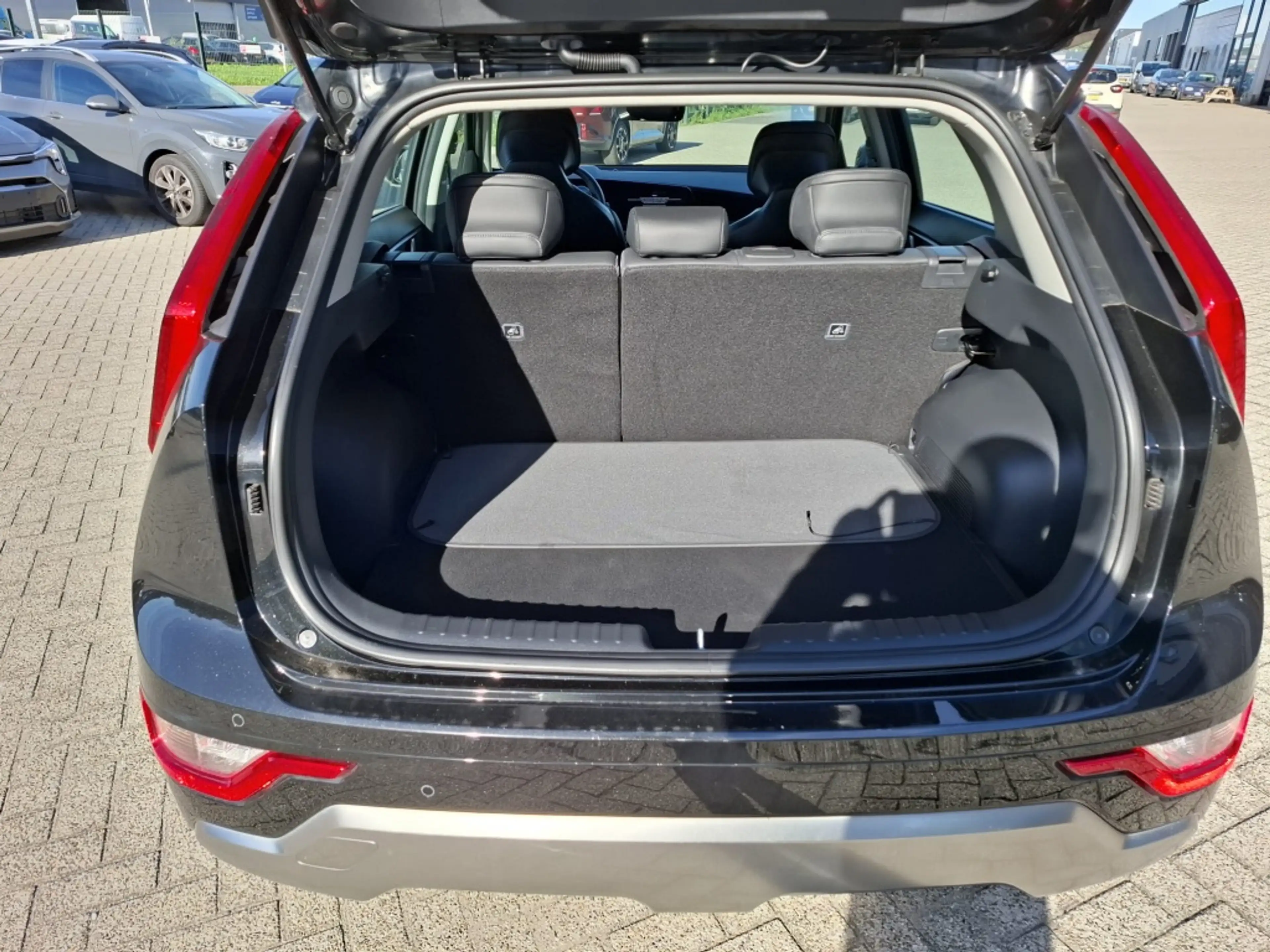 Kia Niro 1.6 HEV Dynamicline — photo 8