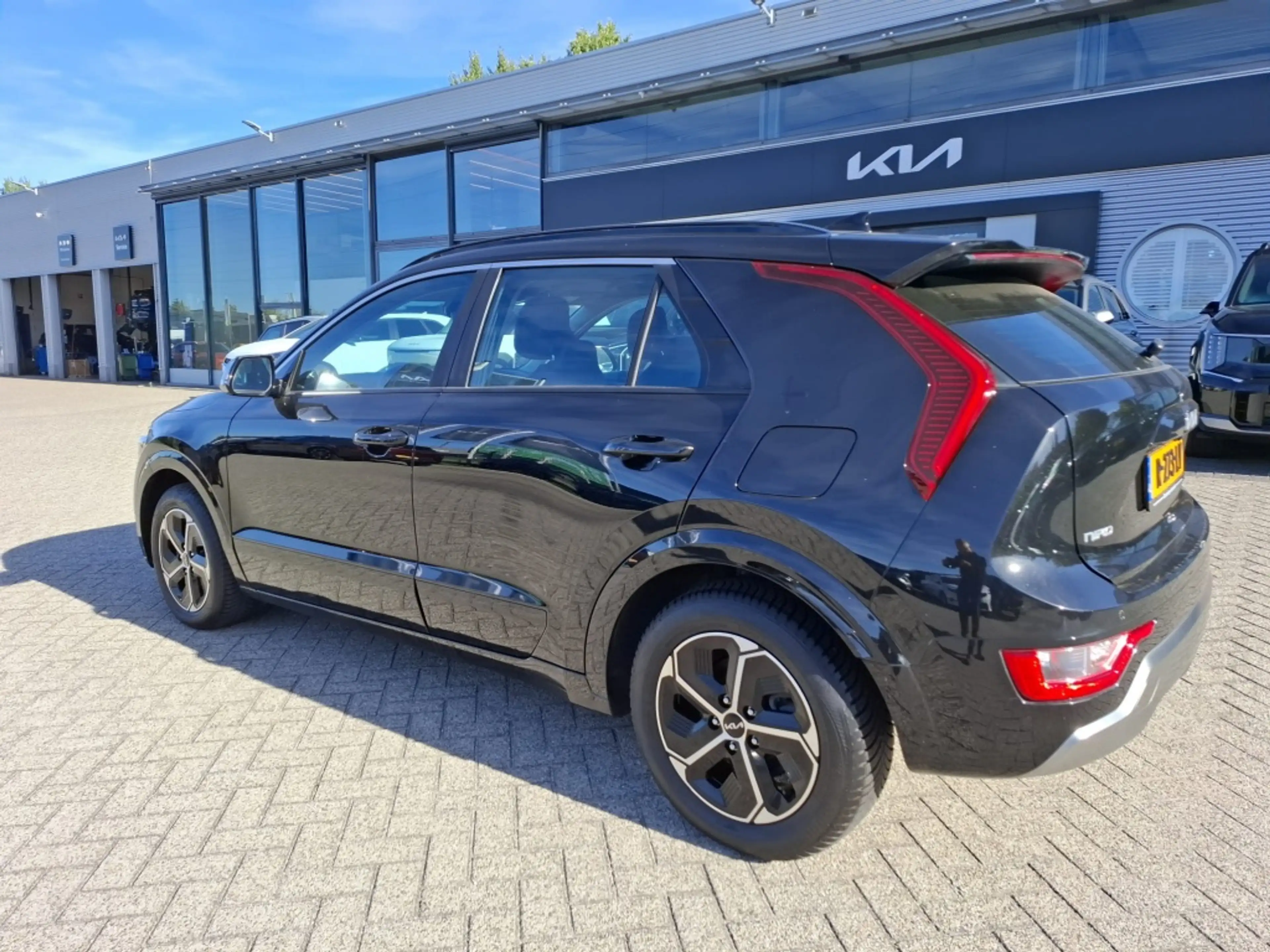 Kia Niro 1.6 HEV Dynamicline — photo 2