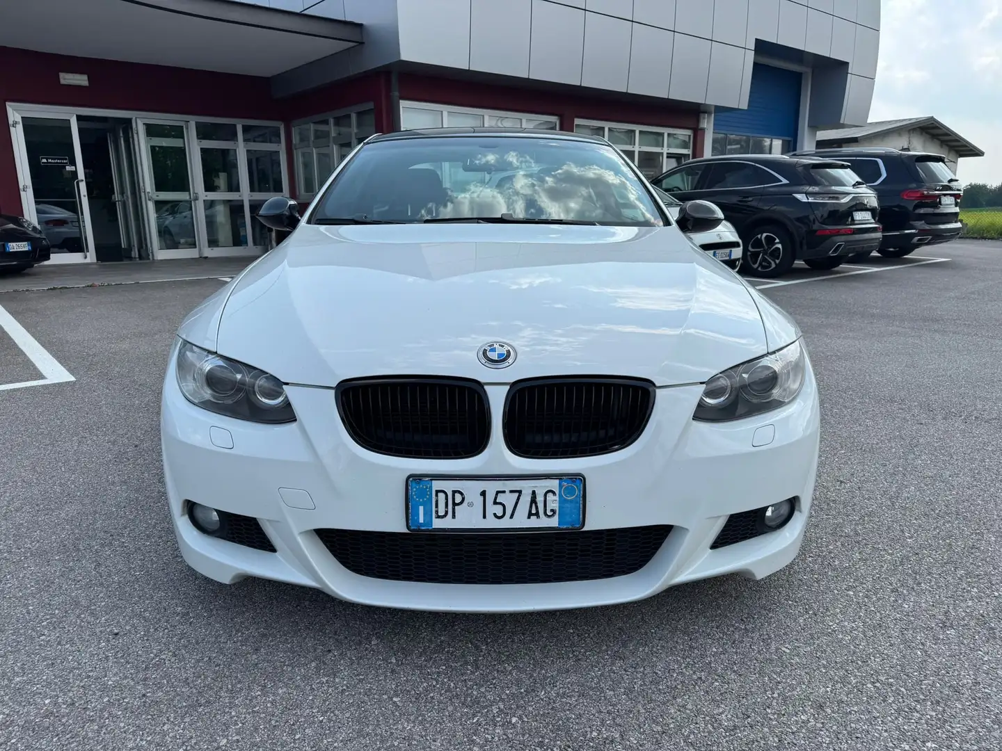 BMW 335 i 306CV Coupe Msport xDrive - DP157AG Bílá - 2