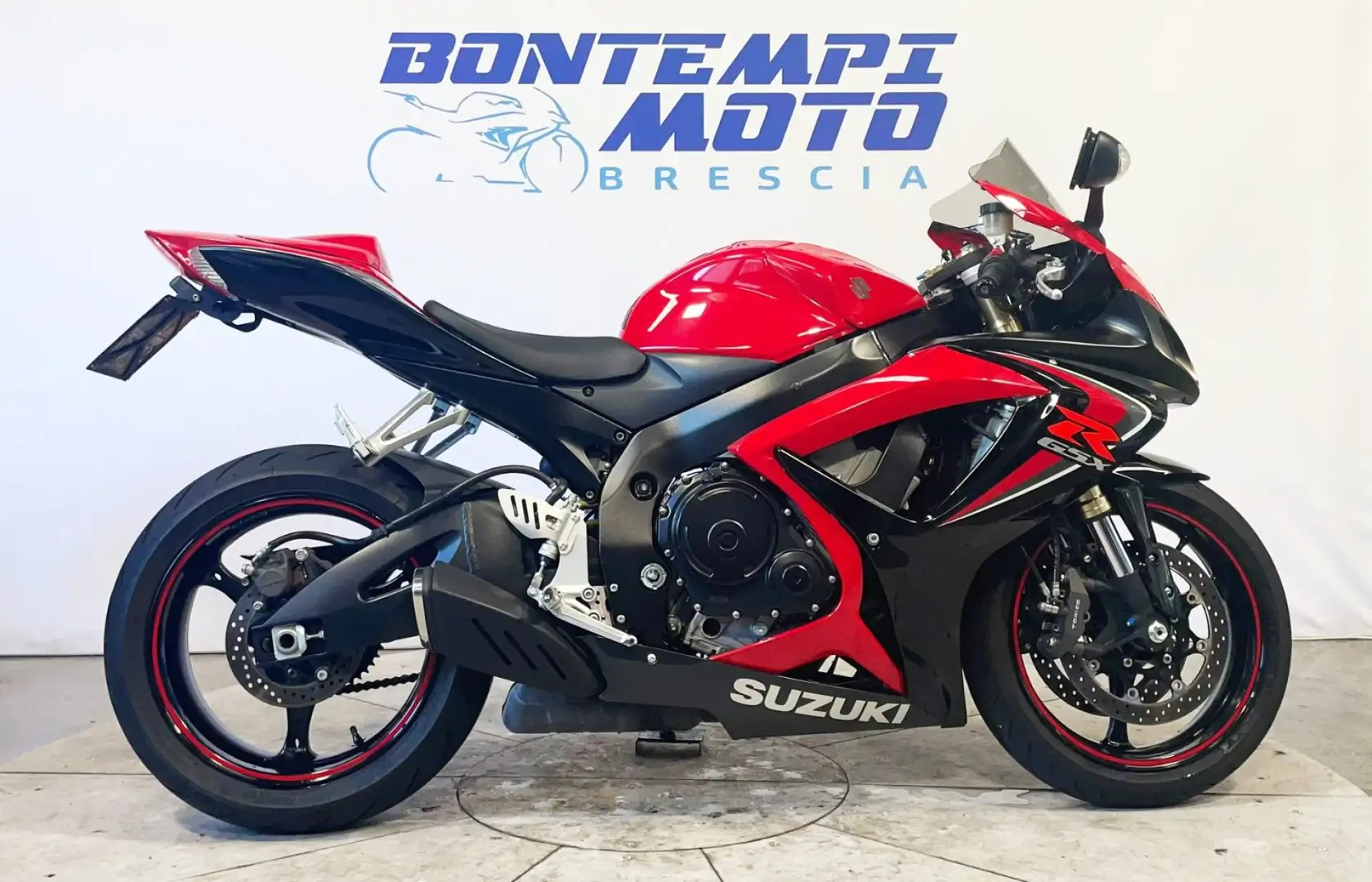 Suzuki GSX R 600 2006 Rosso - 1