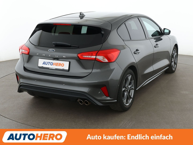 Ford Focus 1.0 EcoBoost ST-Line *NAVI*LED*PDC*SHZ*LHZ* — photo 6