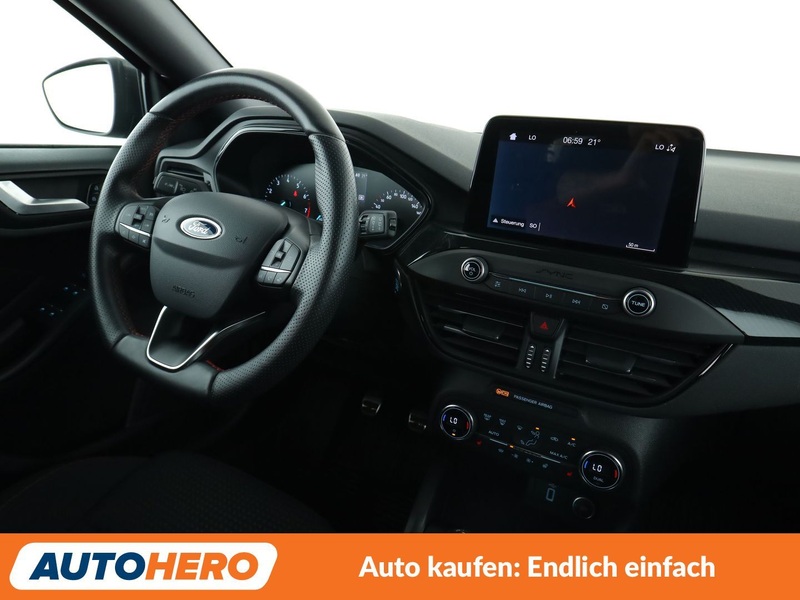Ford Focus 1.0 EcoBoost ST-Line *NAVI*LED*PDC*SHZ*LHZ* — photo 13