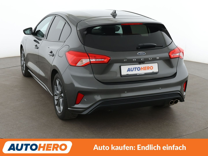 Ford Focus 1.0 EcoBoost ST-Line *NAVI*LED*PDC*SHZ*LHZ* — photo 4