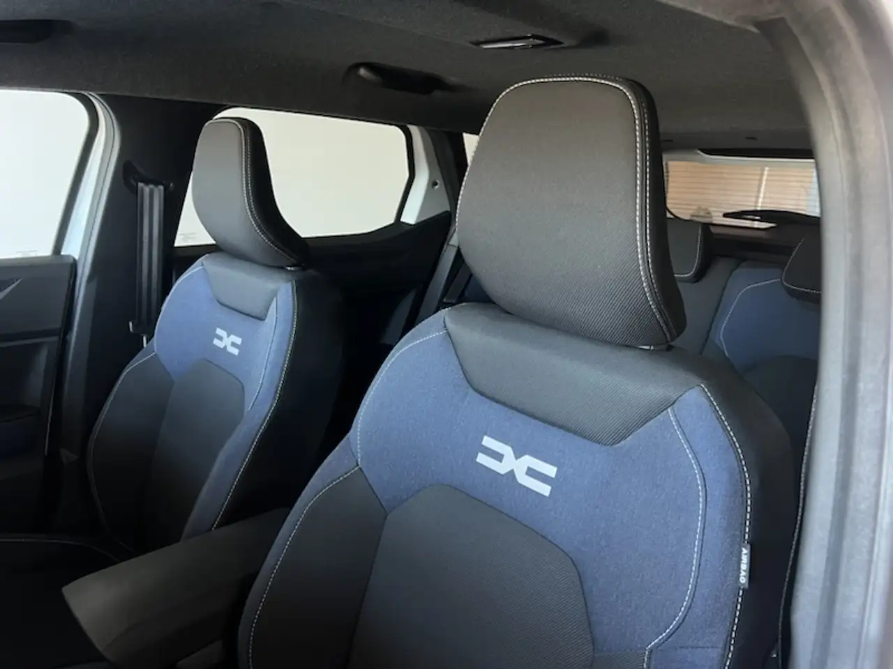 Dacia Duster III 2025 1.0 Eco-G Journey 100cv SENZA OBBLIGO DI FINANZIAMENTO, миниатюра 29