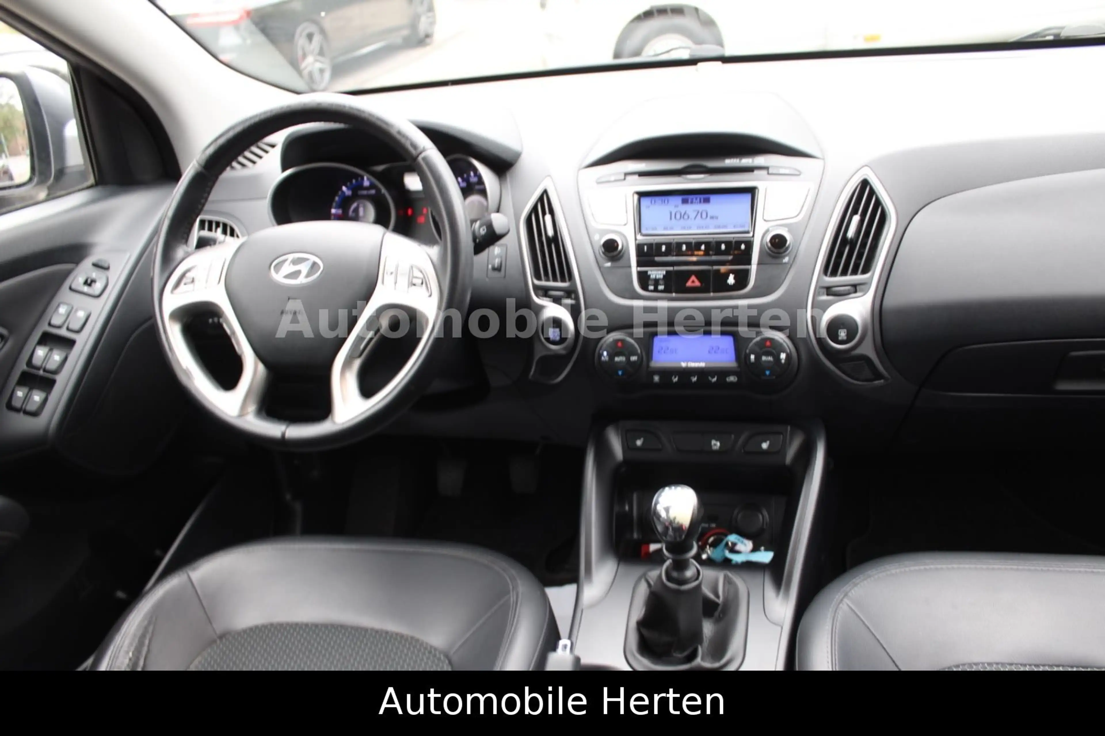 Hyundai iX35 1.7 CRDI *5 Star Edition 2WD*KLIMA*PDC*SHZ* — photo 11