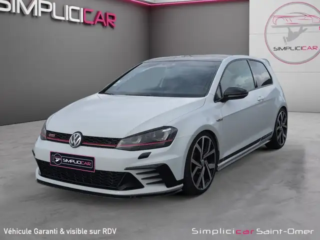 Volkswagen Golf view 5