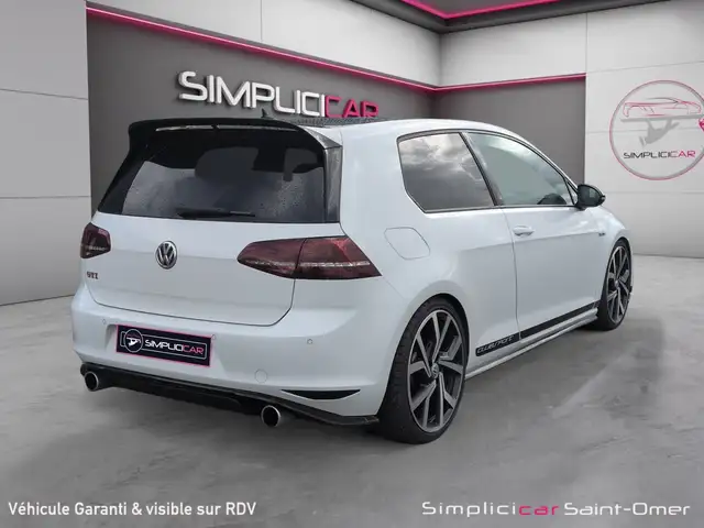 Volkswagen Golf view 8