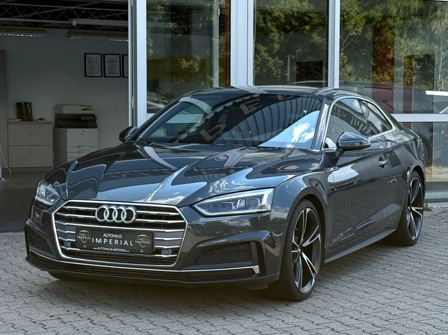 Audi A5 2.0 TFSI Coupe Aut. S-Line LEDER+LED+NAVI+20" Gris - 1