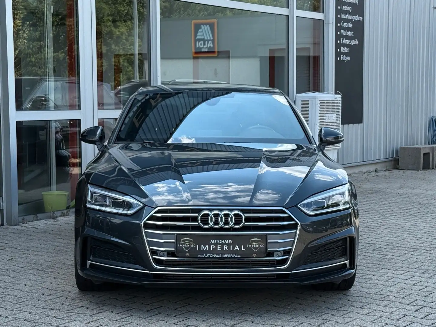 Audi A5 2.0 TFSI Coupe Aut. S-Line LEDER+LED+NAVI+20" Gris - 2