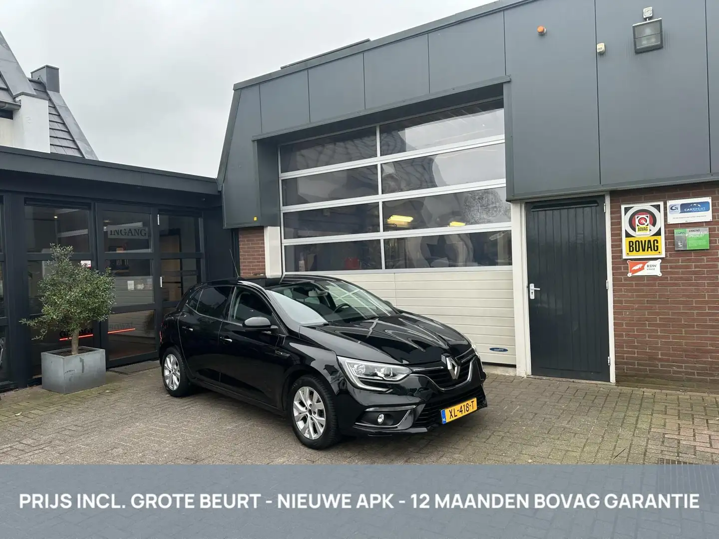 Renault Megane 1.3 TCe Limited CARPLAY/KEYLESS *ALL-IN PRIJS* Zwart - 1