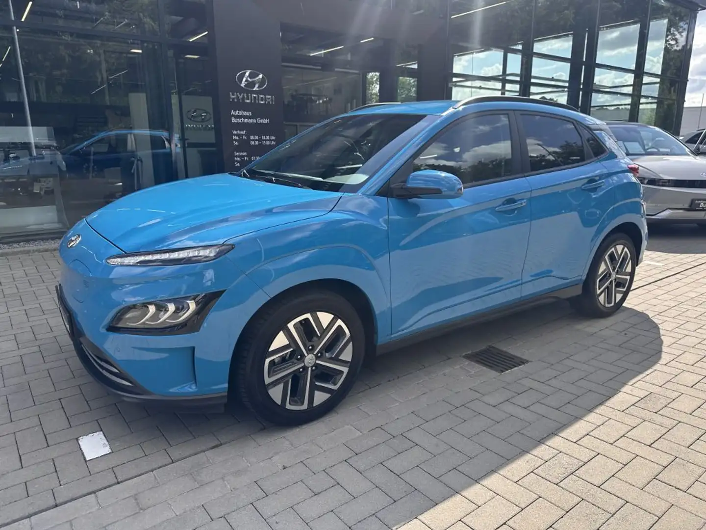 Hyundai KONA EV Trend 64 kWh+3phasig OBC+ Green - 1