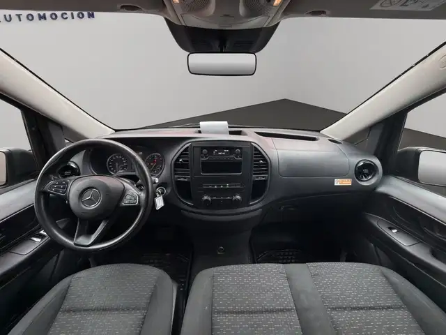 Mercedes-Benz Vito view 12