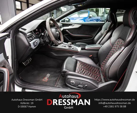 Audi RS5 view 10