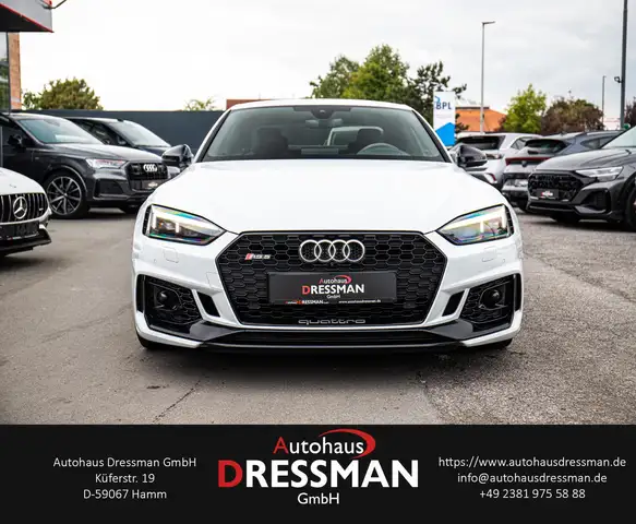 Audi RS5 view 2