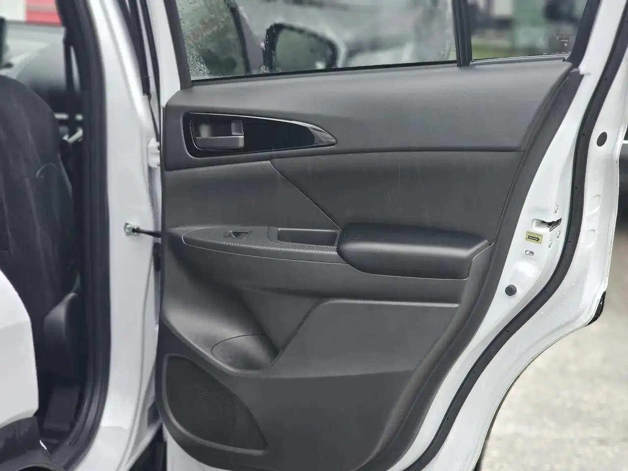 Mitsubishi Eclipse Cross снимка Mitsubishi Eclipse Cross