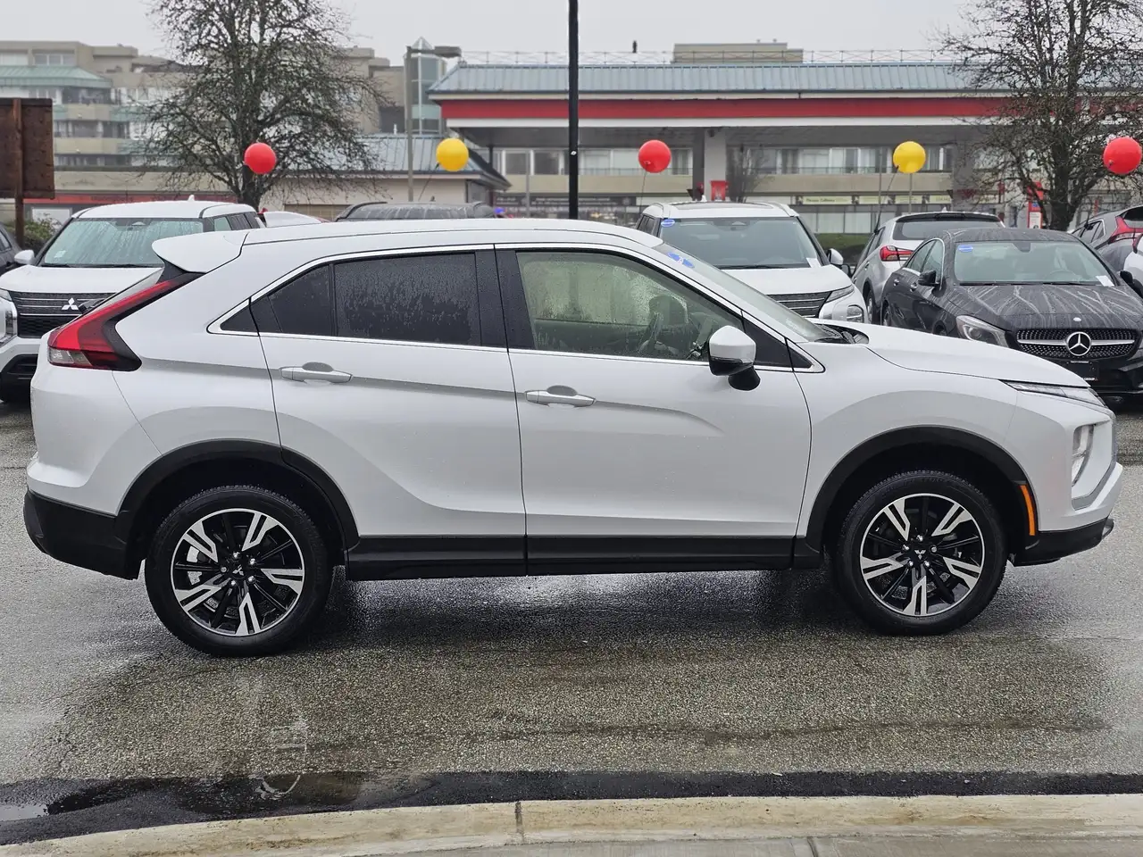 Mitsubishi Eclipse Cross снимка Mitsubishi Eclipse Cross