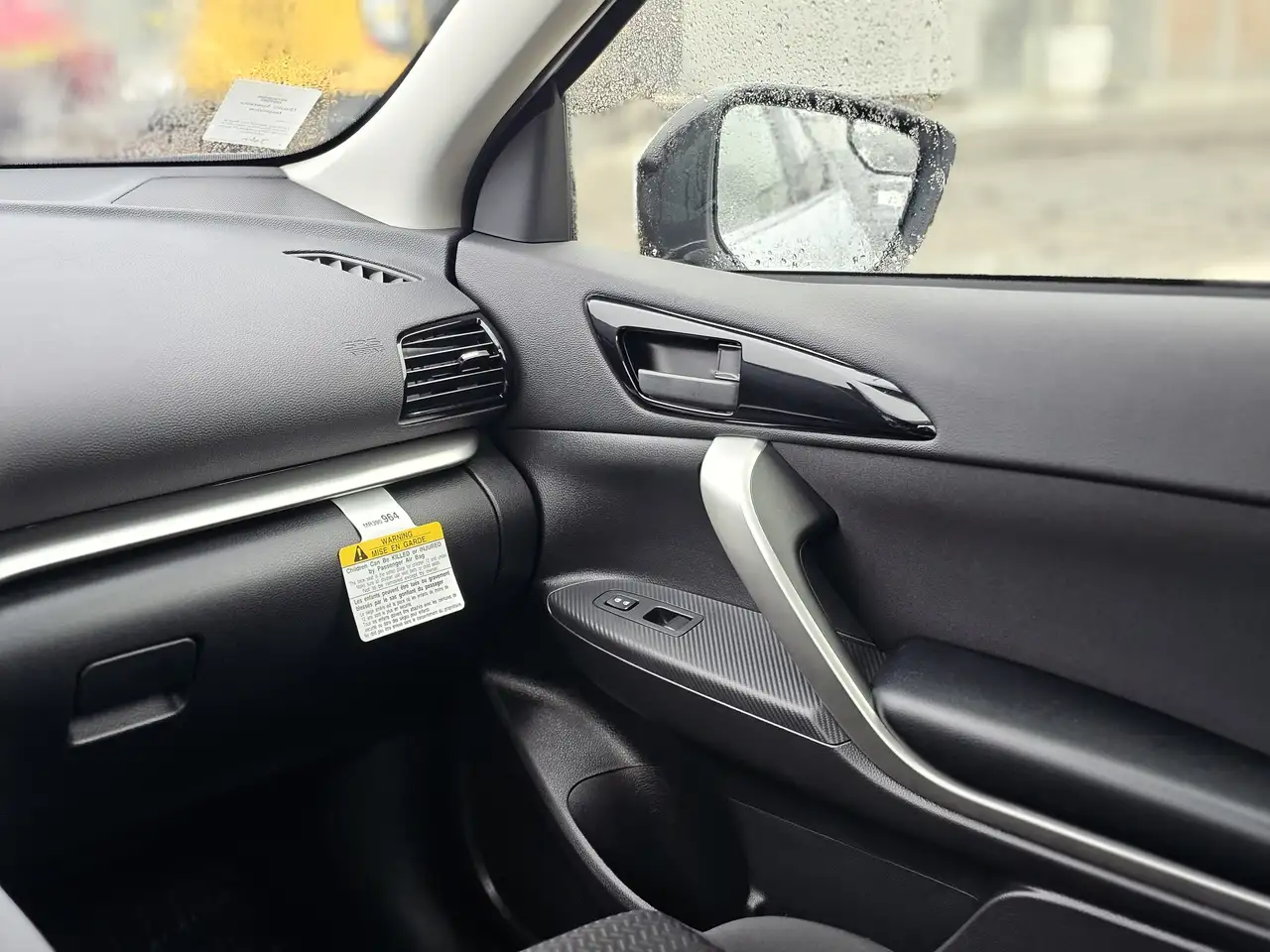 Mitsubishi Eclipse Cross снимка Mitsubishi Eclipse Cross