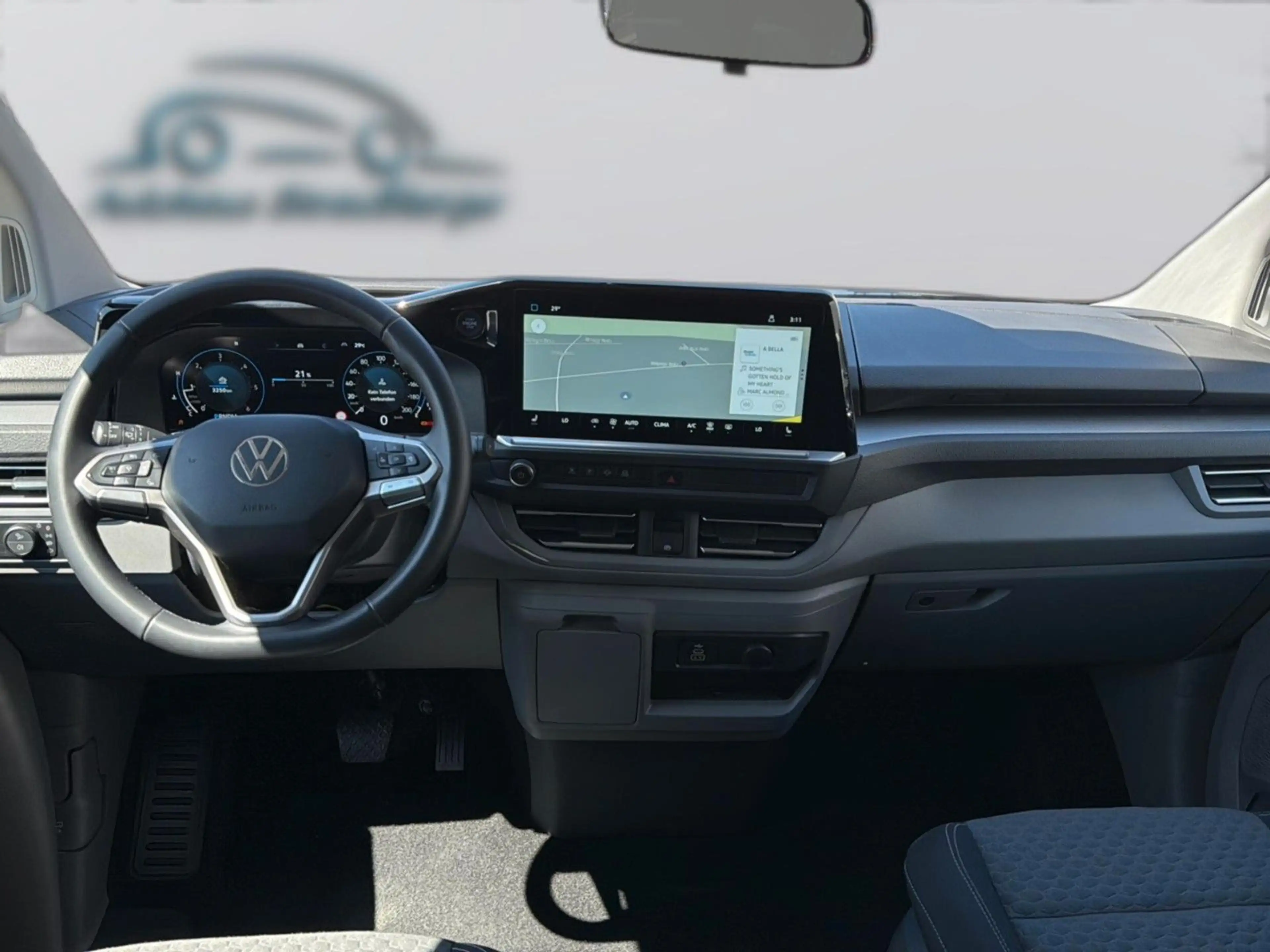Volkswagen T7 Caravelle Style LR ACC RFK SHZ AHK KZU 3ZK — photo 12