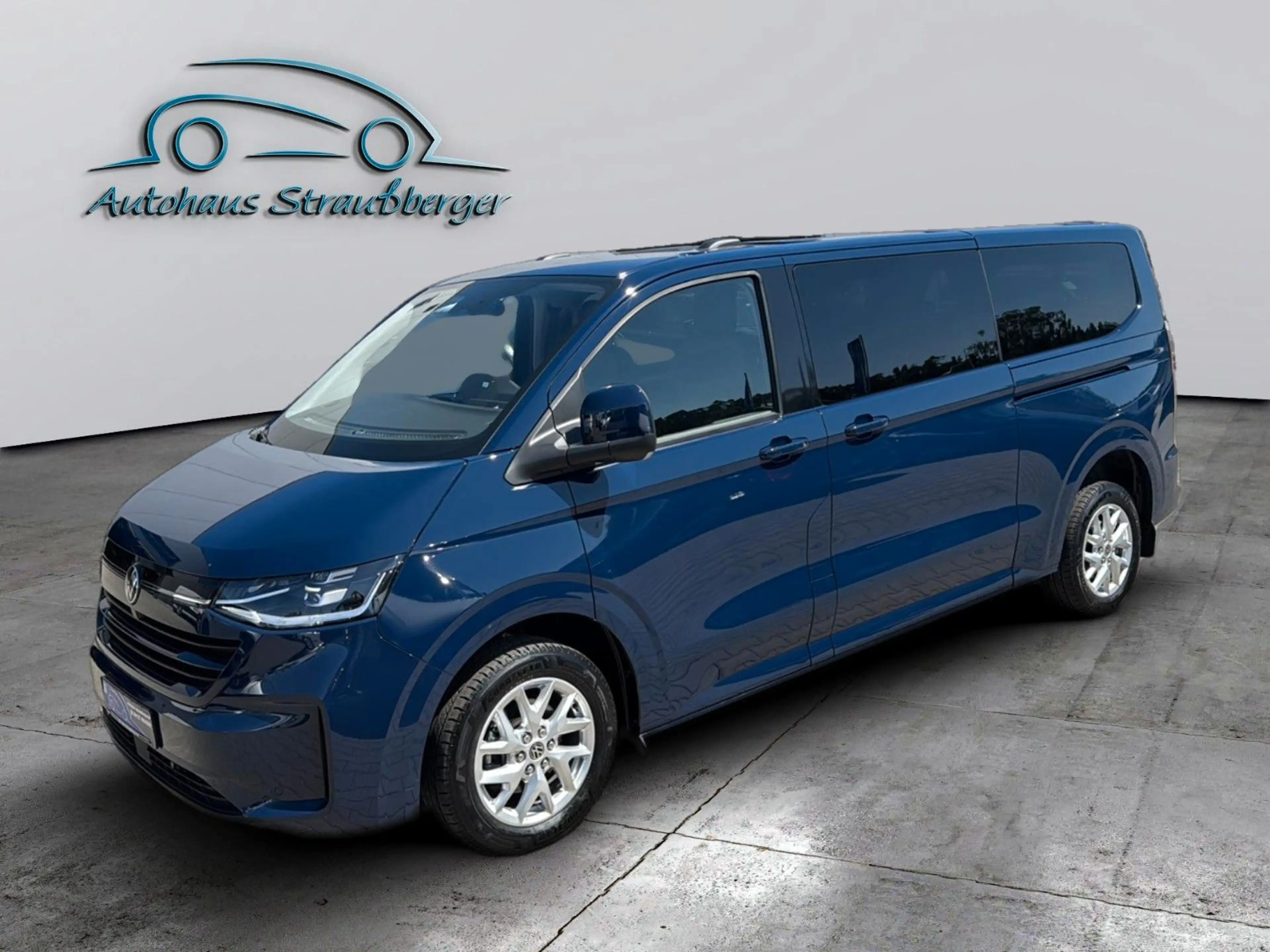Volkswagen T7 Caravelle Style LR ACC RFK SHZ AHK KZU 3ZK — photo 2