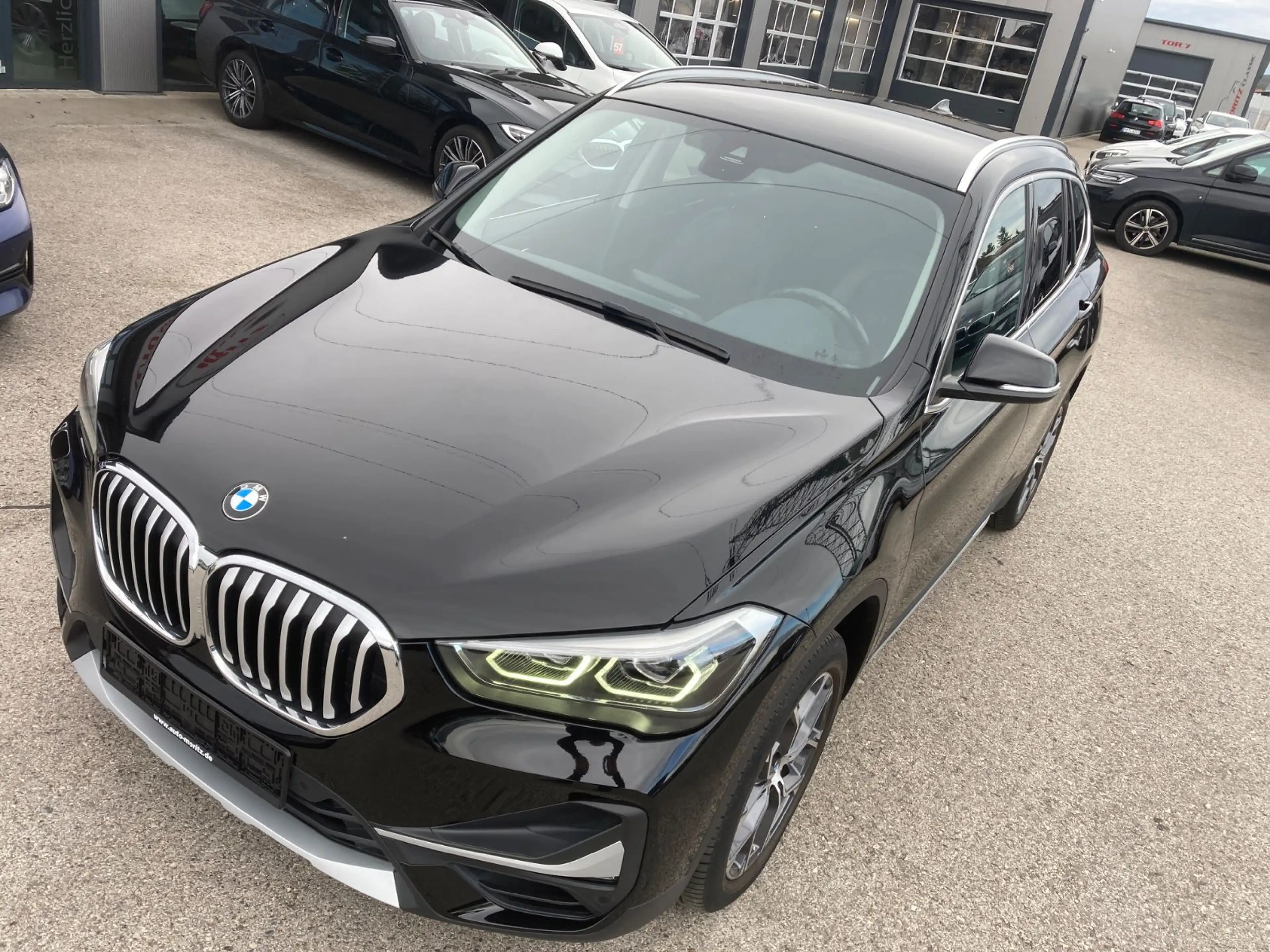 BMW X1 xDrive20i *LED*Navi*X-Line*Kamera* — photo 8