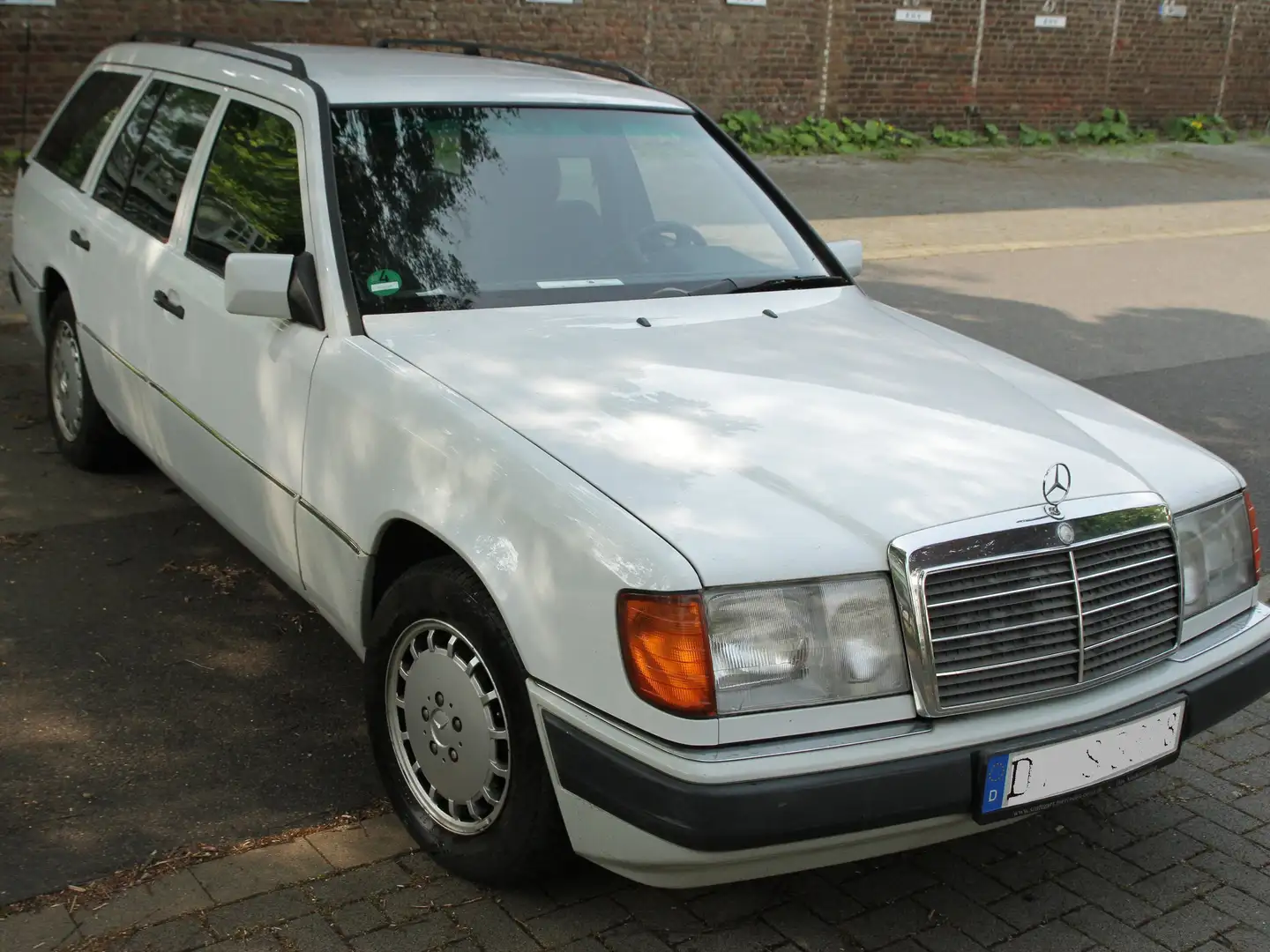 Mercedes-Benz 220 Mercedes 220TE W124T Automatik Fehér - 1