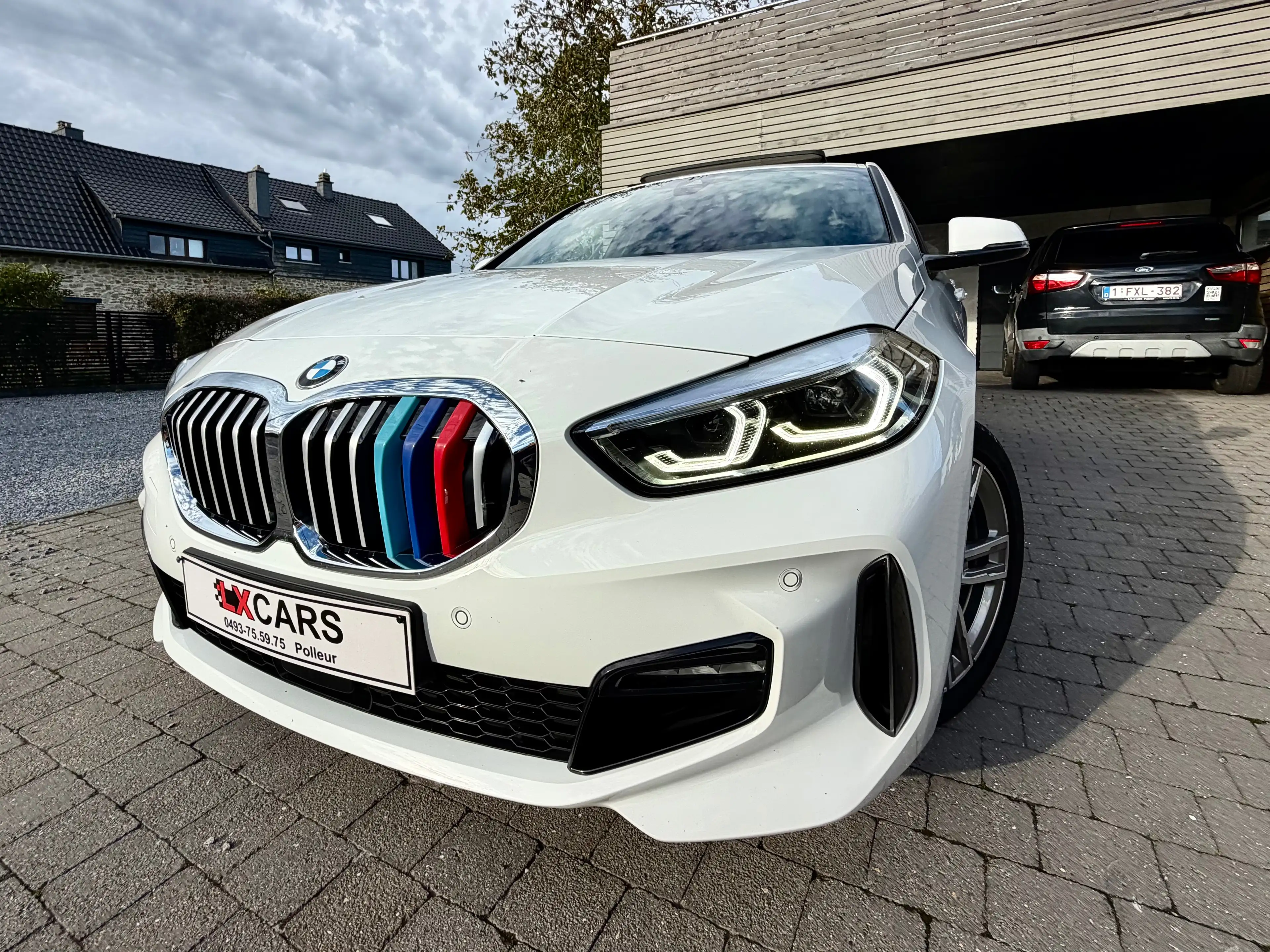 BMW 116 🔺BMW 116 * TOIT PANO * PACK M * LED 🔺