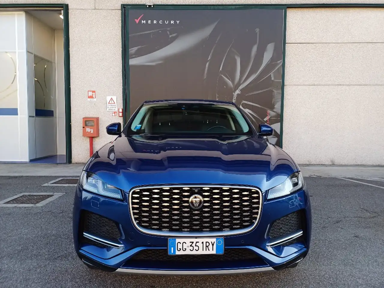 Jaguar F-Pace