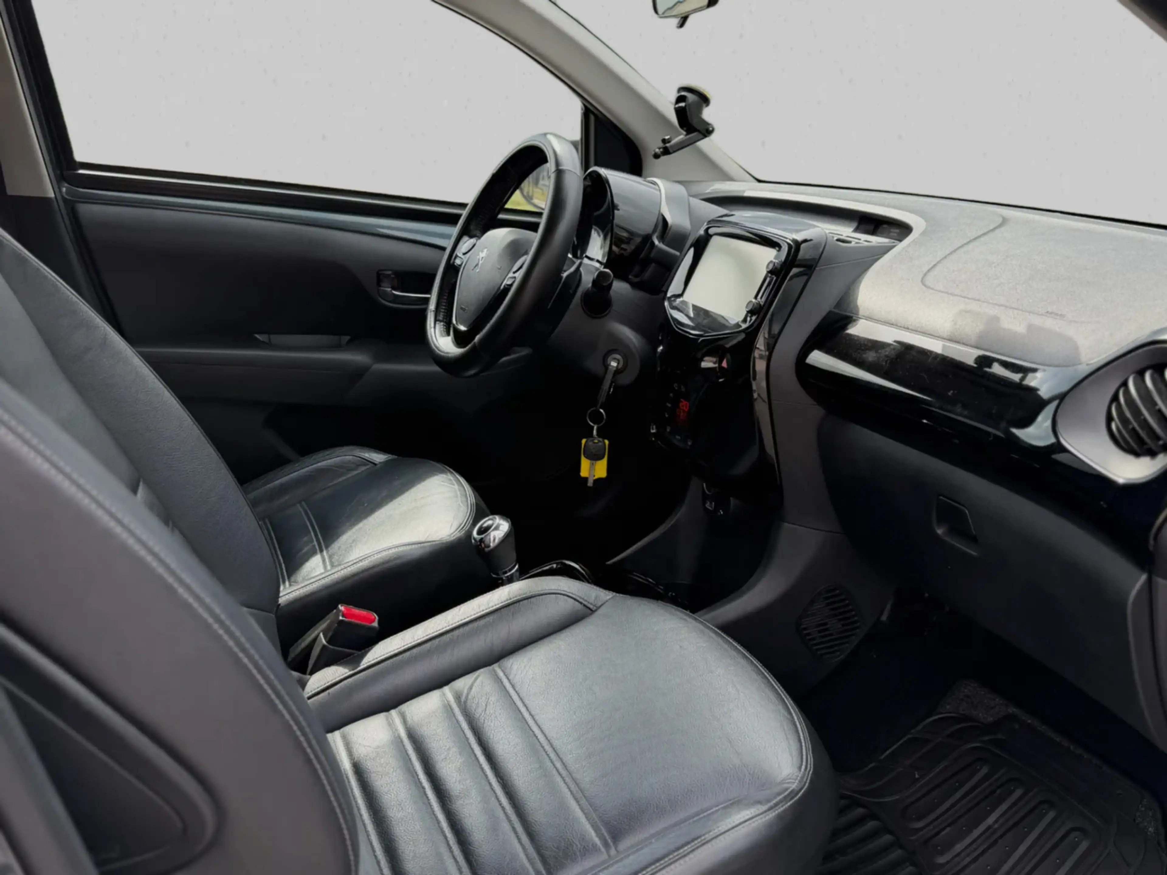 Peugeot 108 1.0 e-VTi Allure (NL-auto, Goed OndH, Leder, Stoel — photo 17