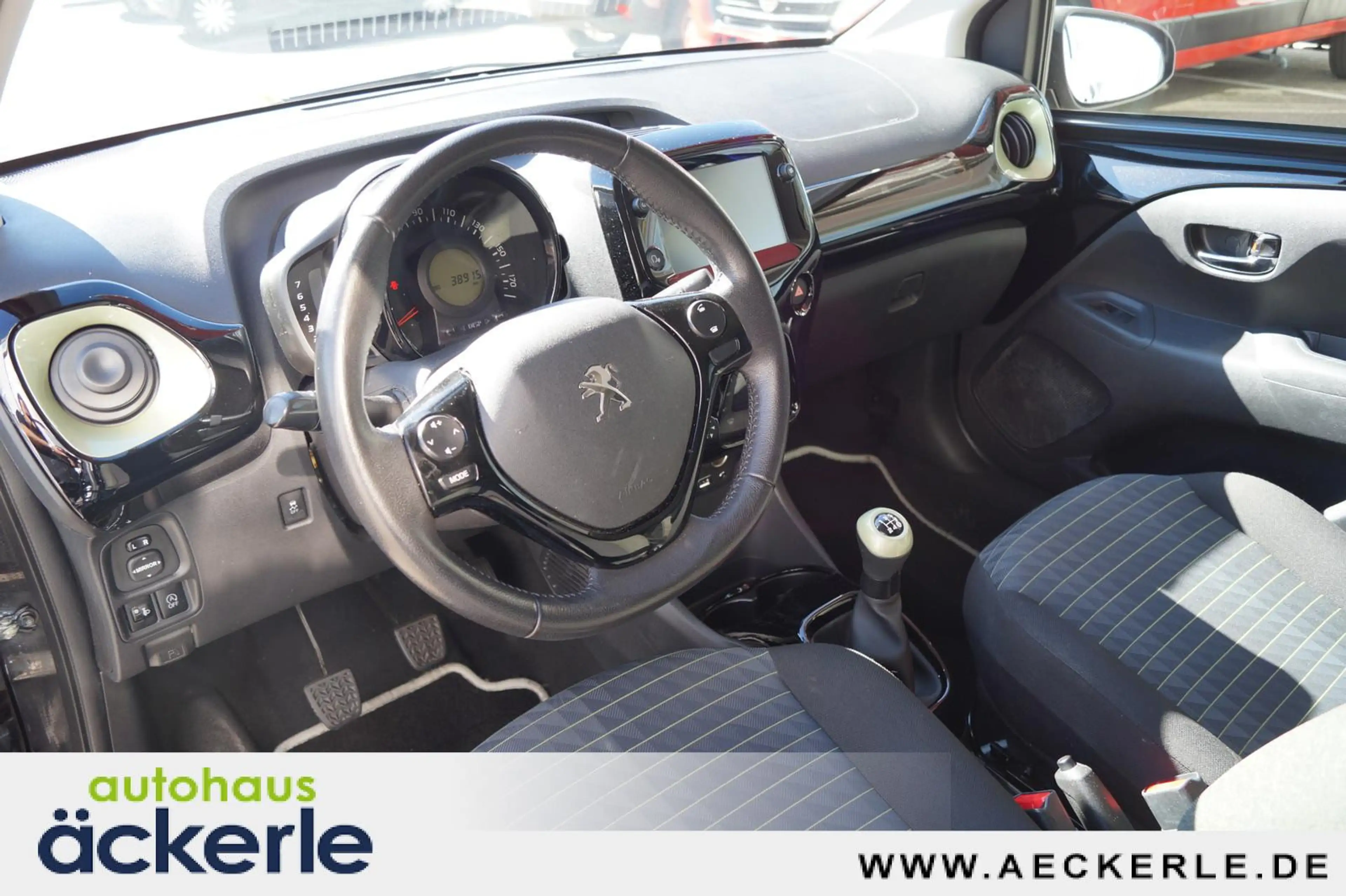 Peugeot 108 TOP Collection I 8-Fach I SHZ I — photo 9