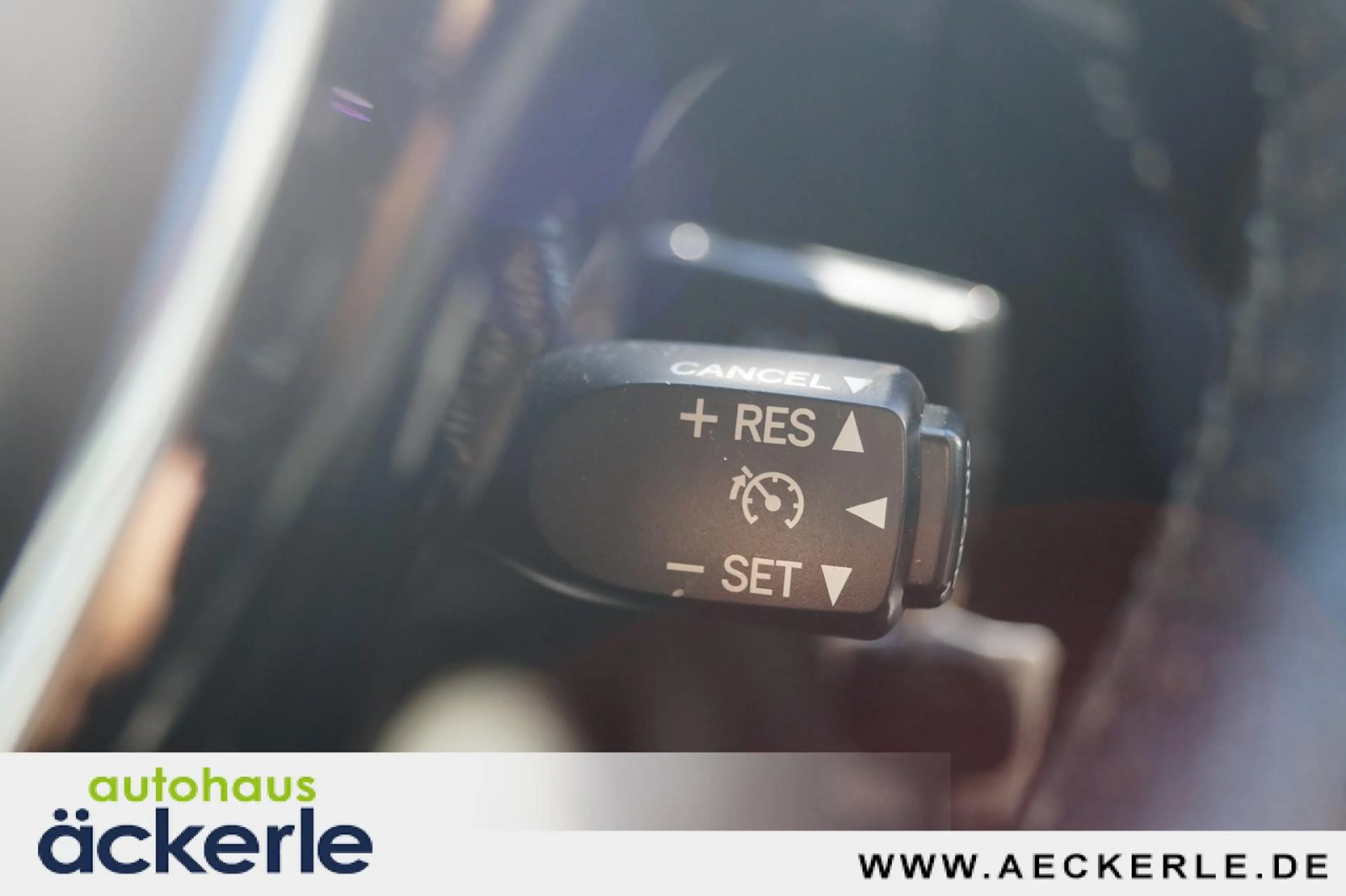 Peugeot 108 TOP Collection I 8-Fach I SHZ I — photo 24