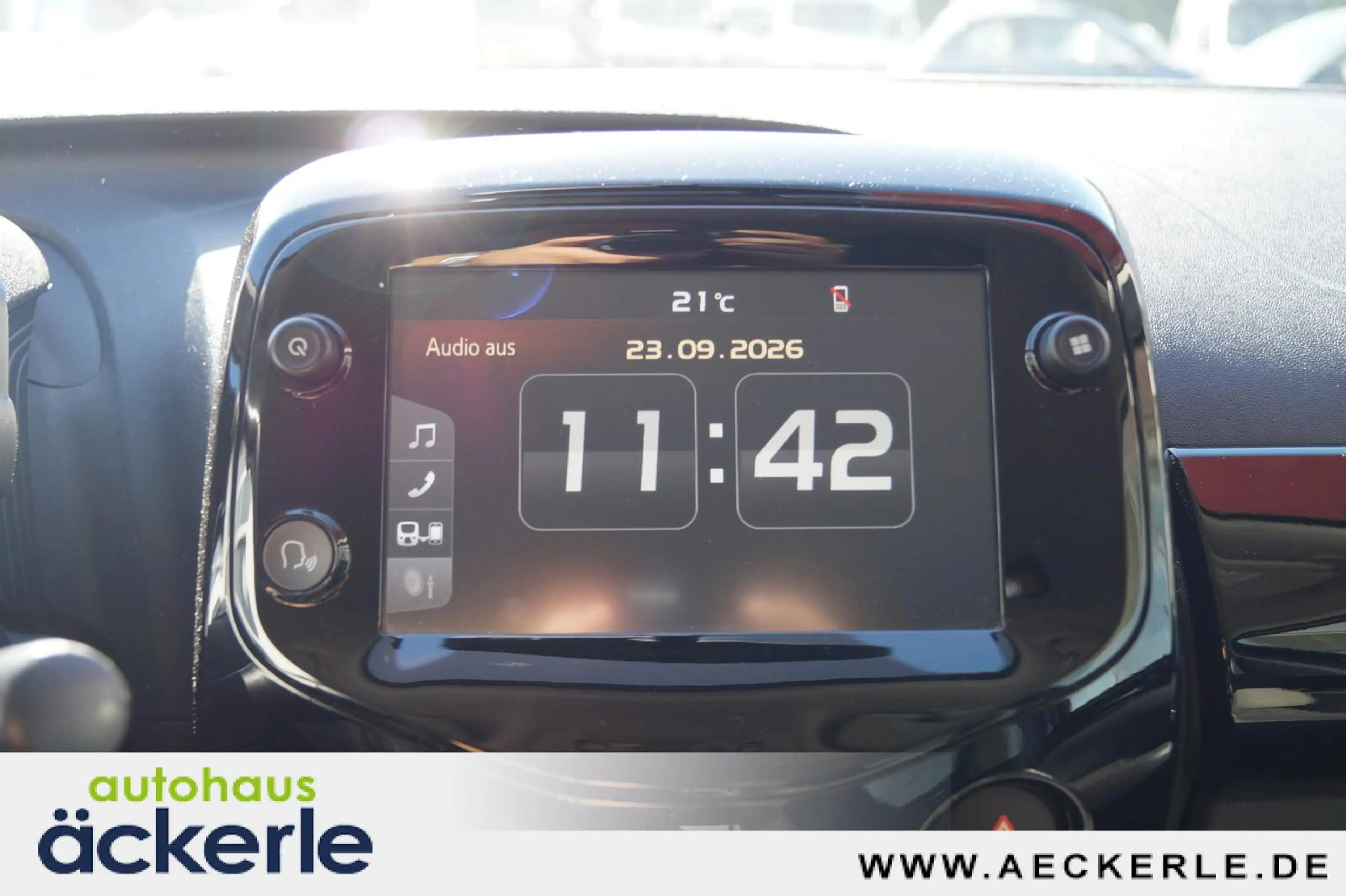 Peugeot 108 TOP Collection I 8-Fach I SHZ I — photo 20