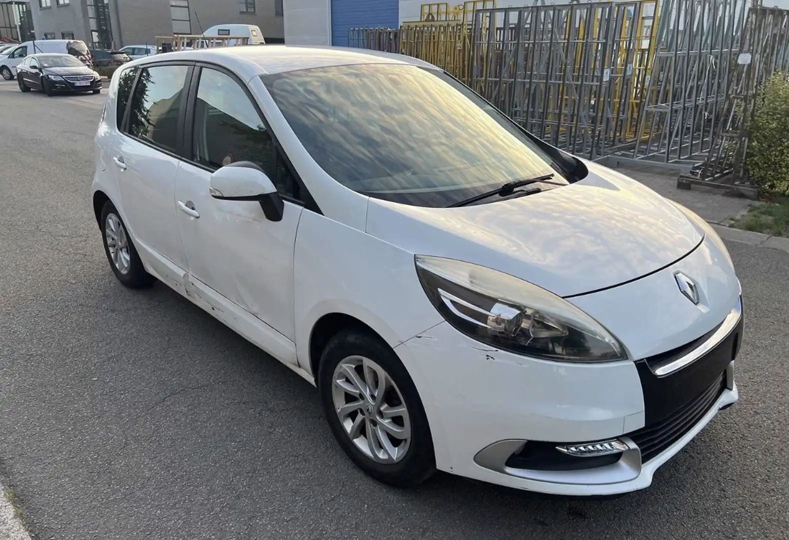 Renault Scenic dCi 110 Expression - 2