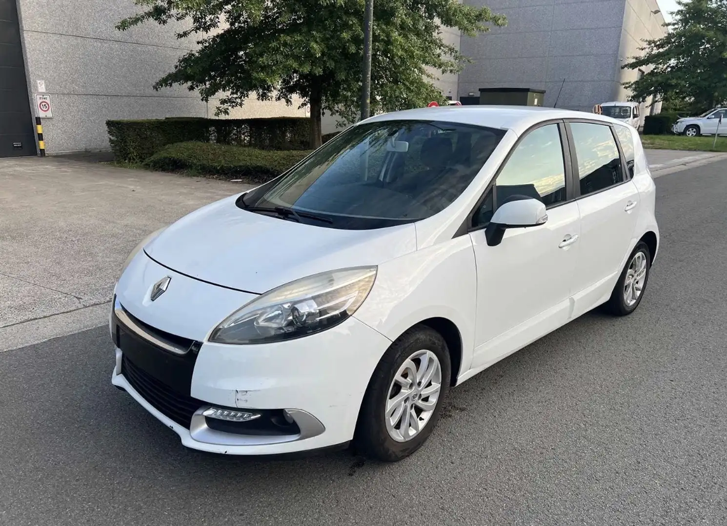 Renault Scenic dCi 110 Expression - 1