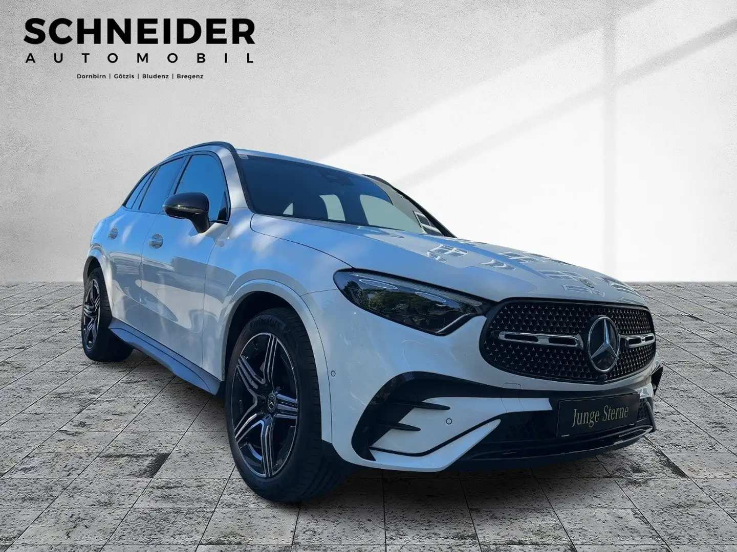 Mercedes-Benz GLC 200 d 4MATIC Österreich-Edition W-Paket Night Weiß - 2