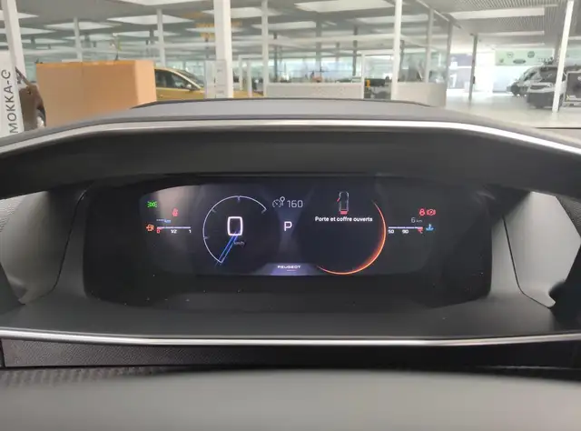 Peugeot 208 view 13