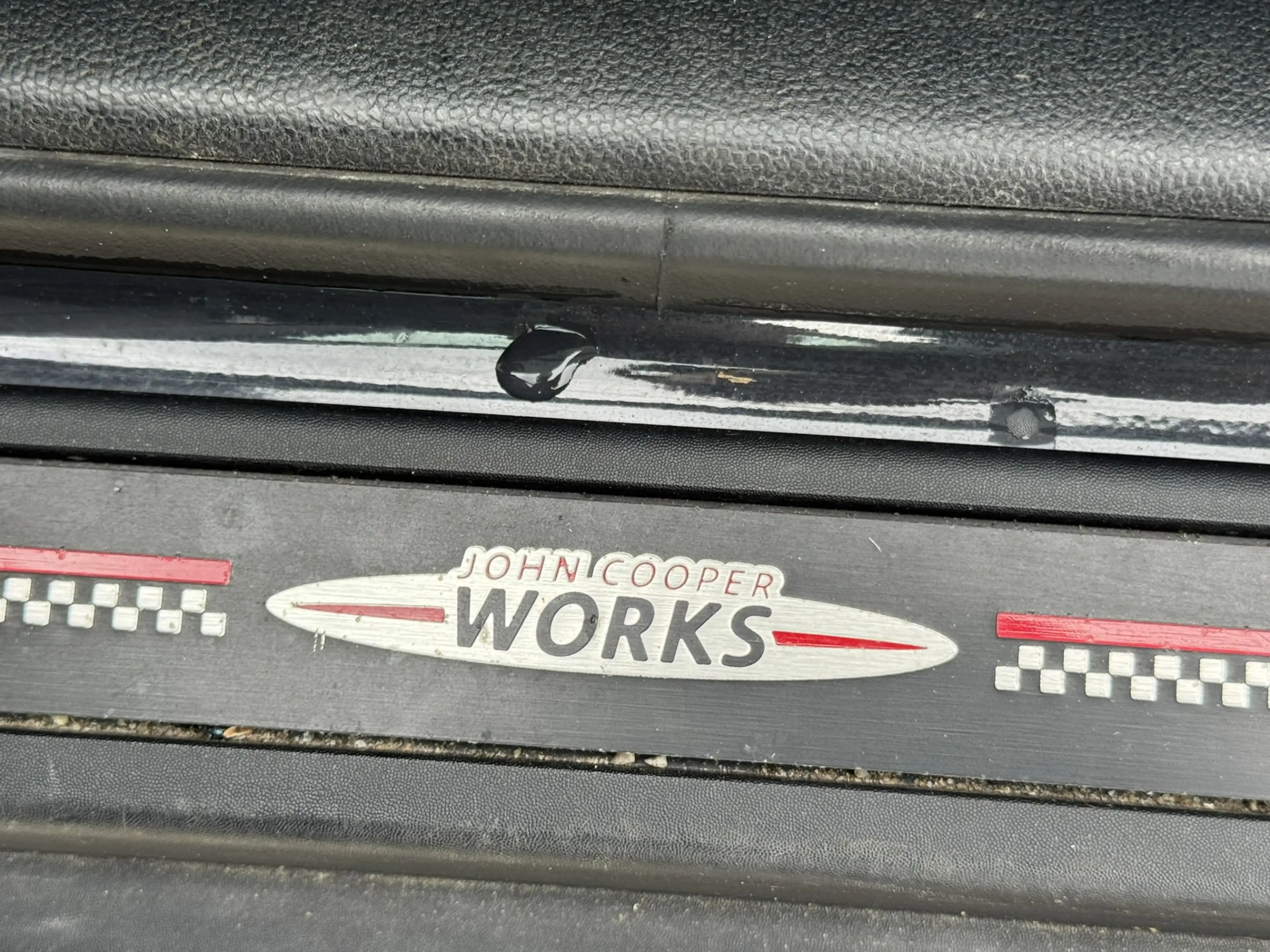 MINI Cooper SE Countryman 1.5 ALL4 Chili JOHN COOPER WORKS — photo 12