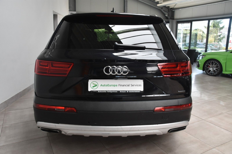 Audi Q7 3.0 TDI SLine Quattro MatrixLED HeadUp — photo 5