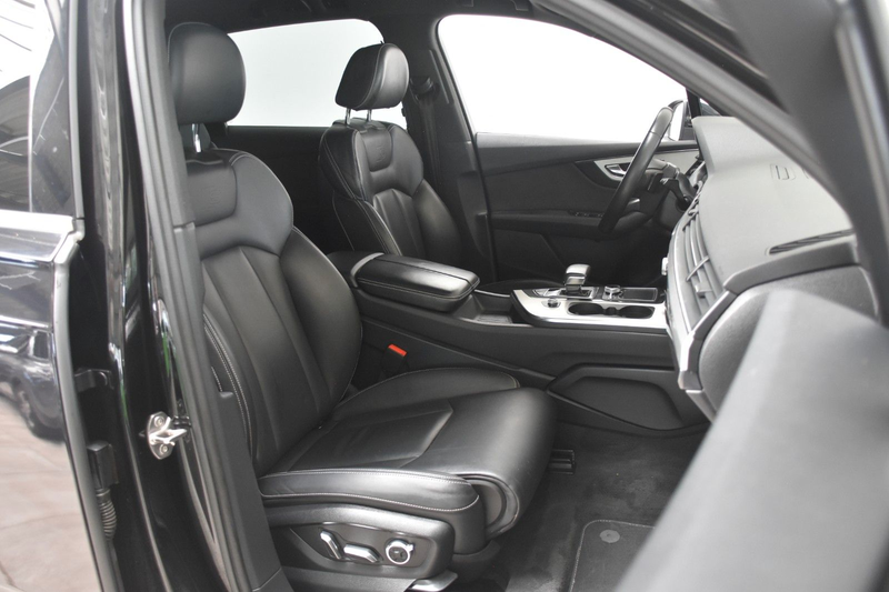 Audi Q7 3.0 TDI SLine Quattro MatrixLED HeadUp — photo 12