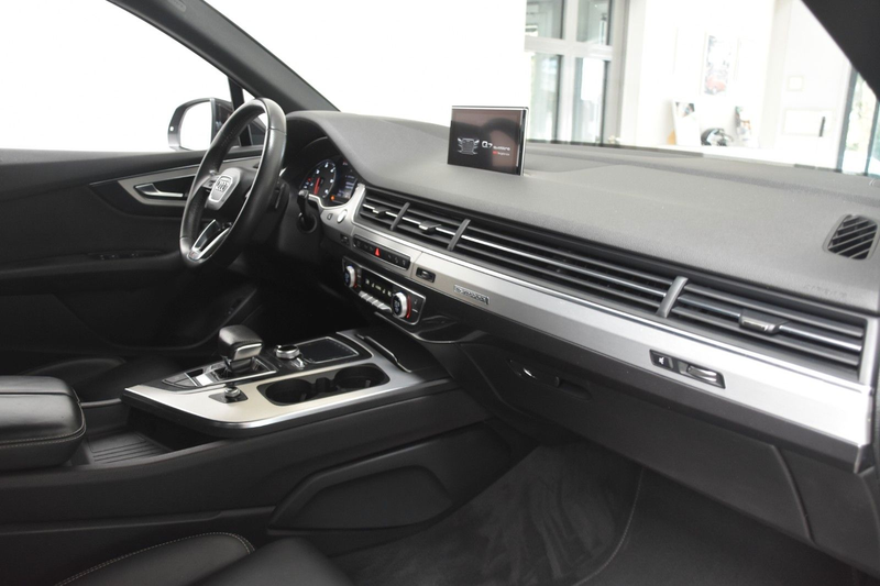 Audi Q7 3.0 TDI SLine Quattro MatrixLED HeadUp — photo 13