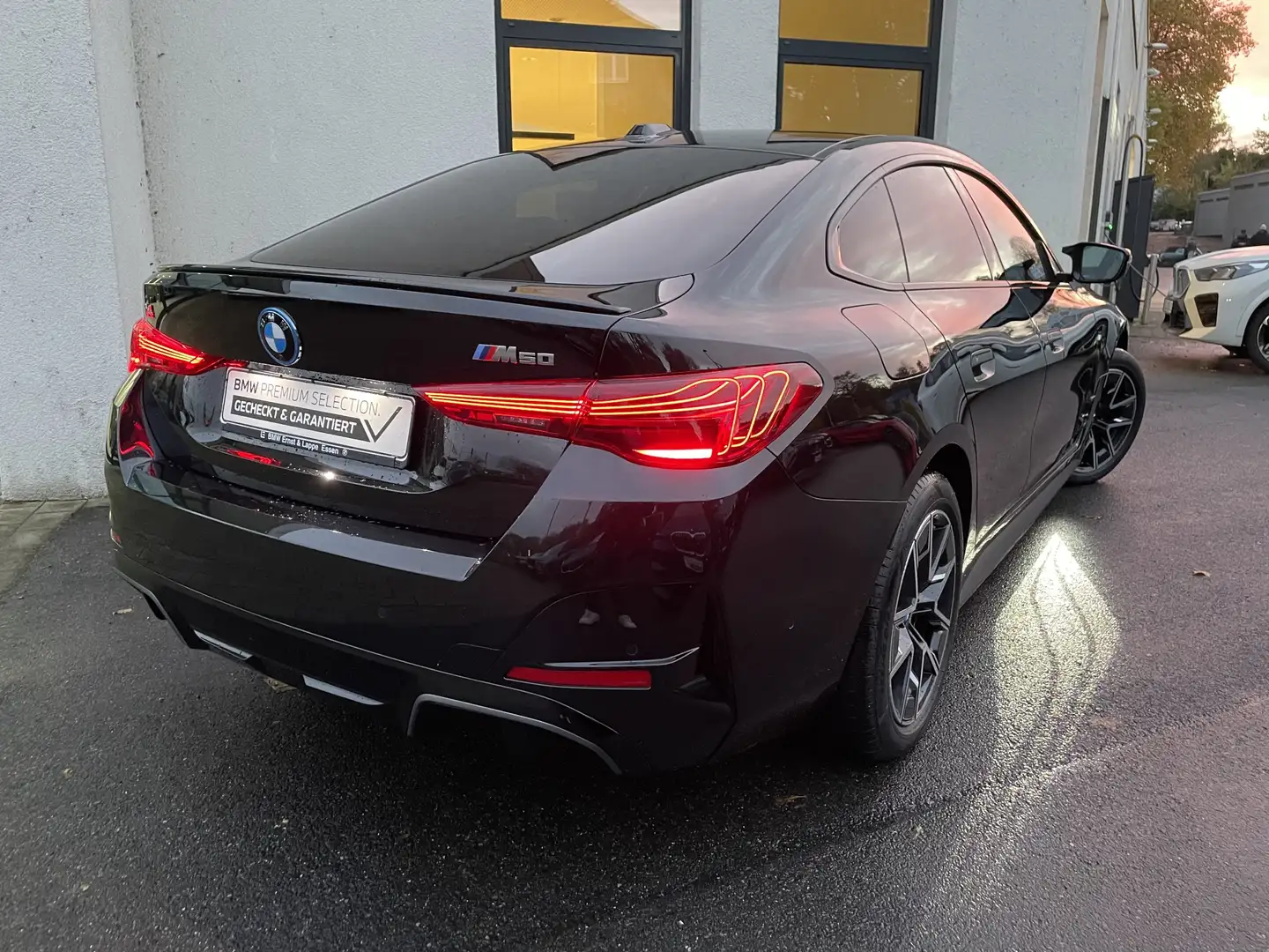 BMW i4 M50 xDrive GC || 360° AHK el.Sitze H&K HUD Zwart - 2