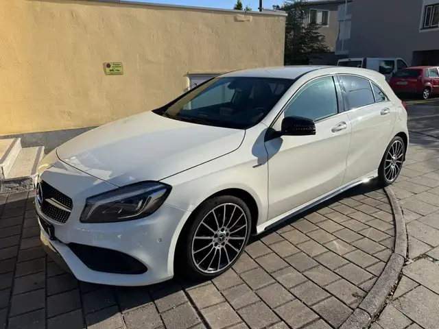 Mercedes-Benz A 180 AMG PEAK PAKET