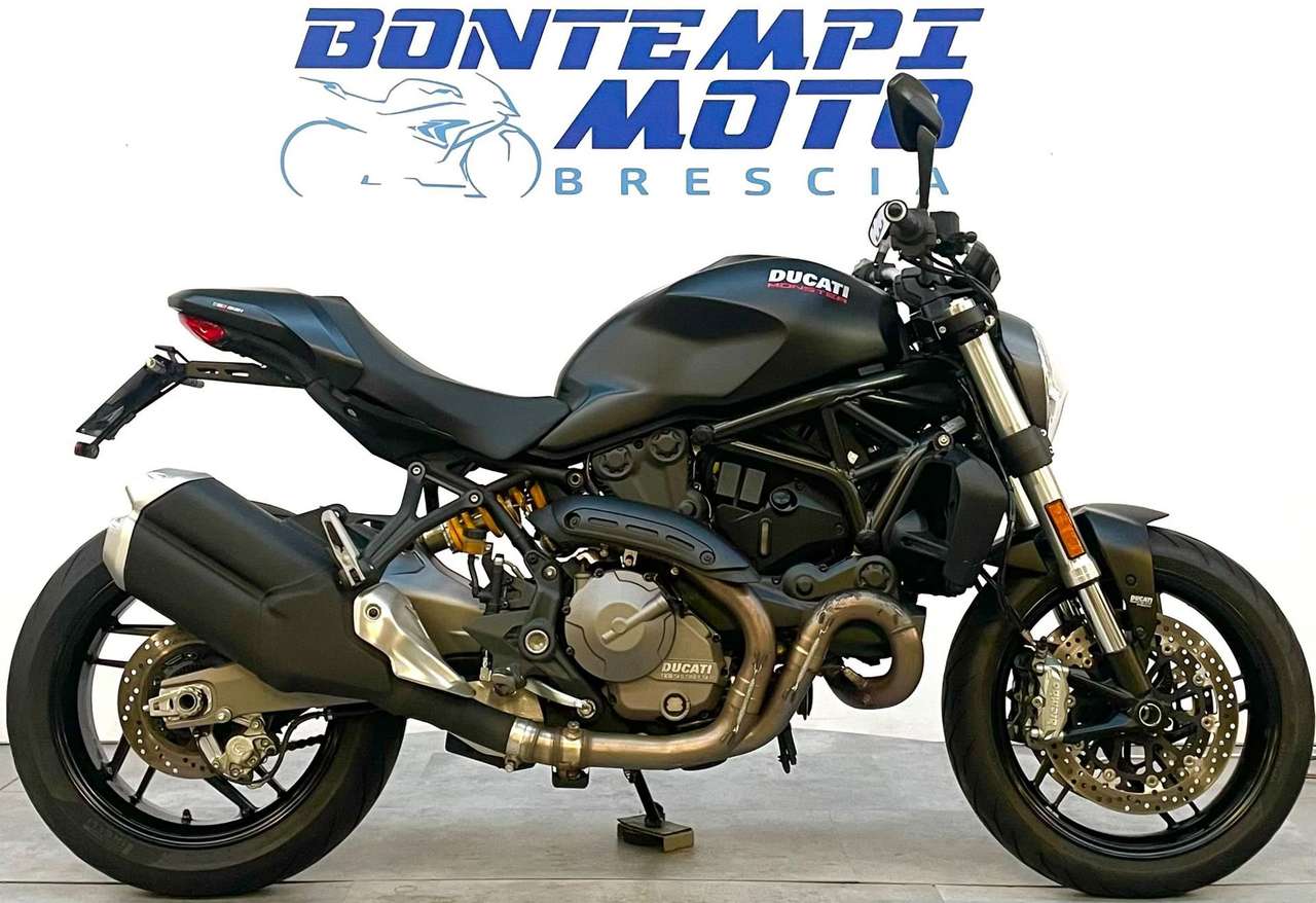 Ducati Monster 821