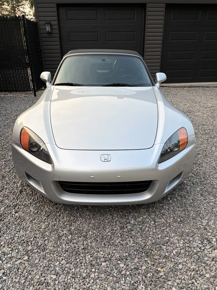   S 2000