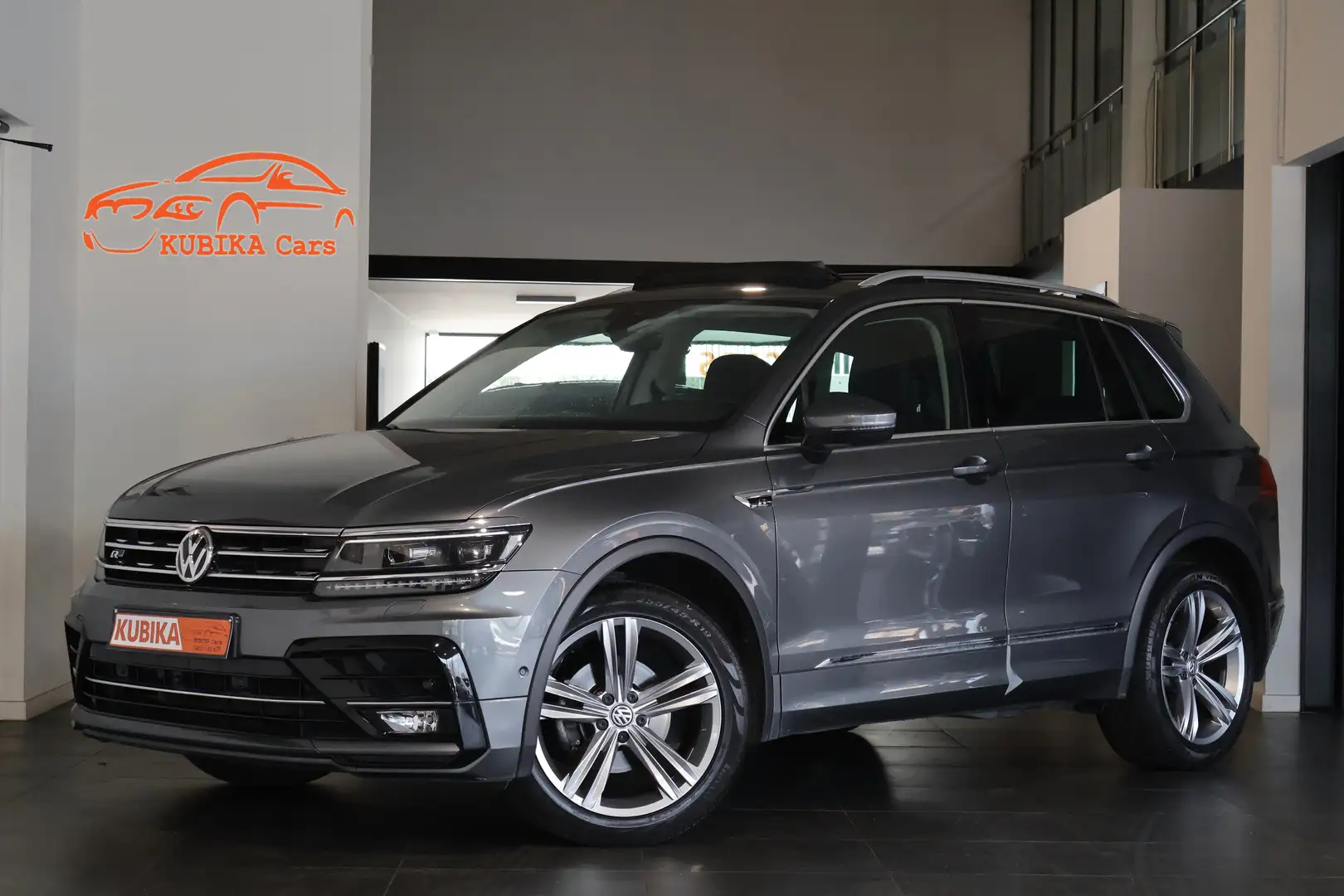Volkswagen Tiguan 2.0 TDI R-Line Pano ACC TrekH LijnA Garantie* Grigio - 1