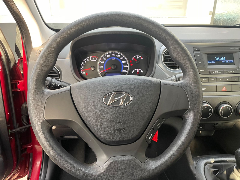Hyundai i10 Classic — photo 14