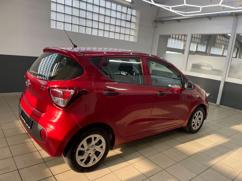 Hyundai i10 Classic — photo 6