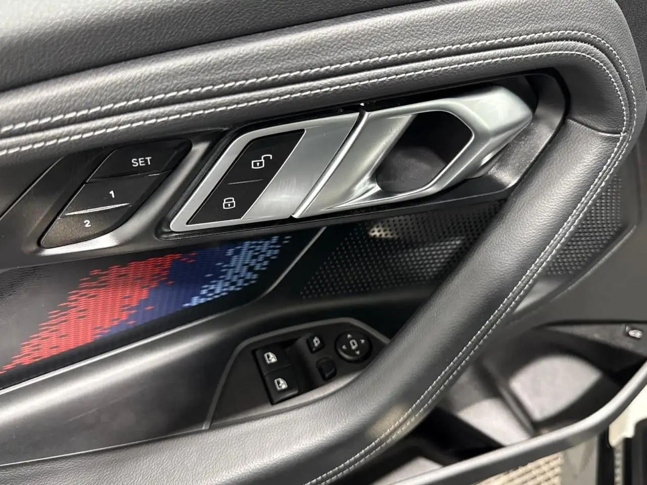 BMW 2 Series снимка BMW 2 Series