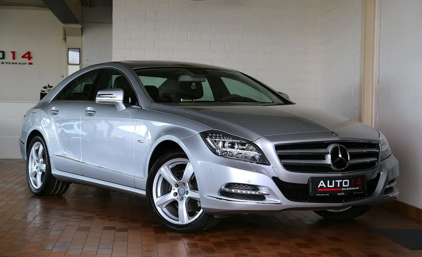 Mercedes-Benz CLS 350 Sportpaket Harman/Kardon GSHD LED Kamera Argent - 2