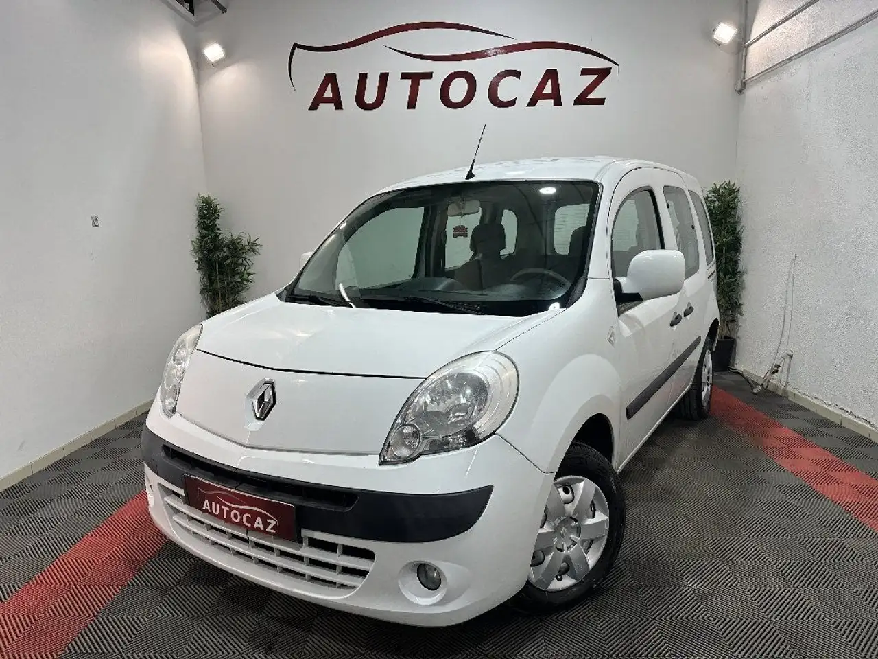 Renault Kangoo 1.6 16V 105 Expression +ATTELAGE