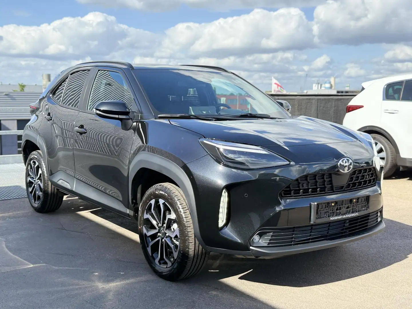 Toyota Yaris Cross 1.5 Hybrid 115 Dynamic + Comfort Pack Nieuw Model - 2